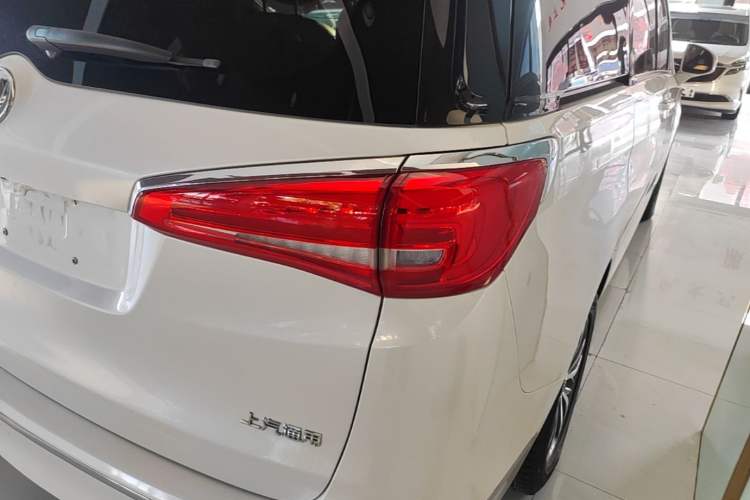 Used Buick GL8 2018 ES 28T Luxury Model China VI Standard Right Rear Taillight