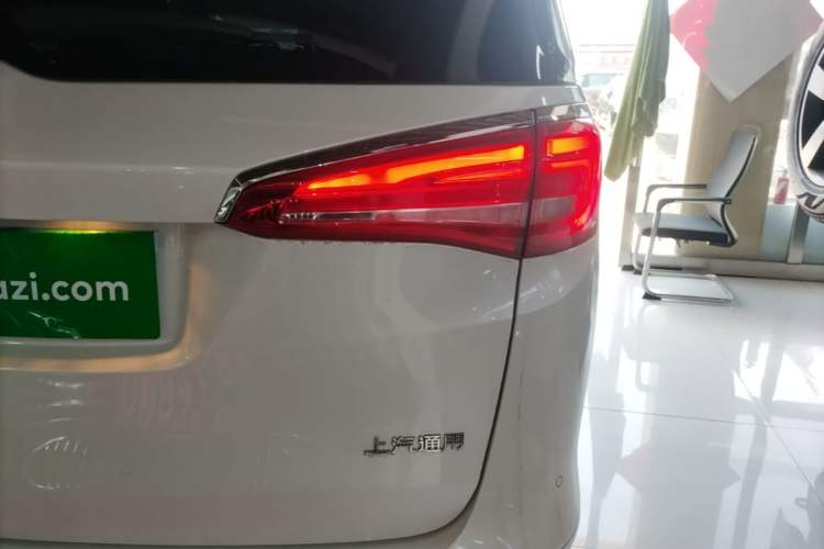 Used Buick GL8 2018 ES 28T Comfort Model China VI Standard Right Rear Taillight