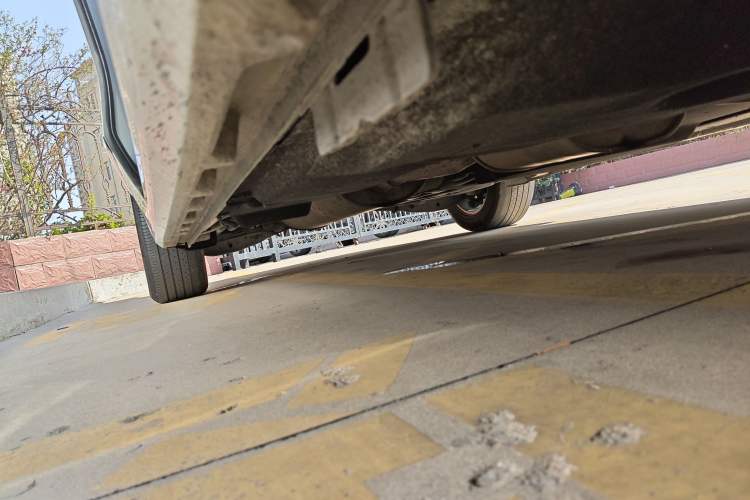 Used Buick GL8 2018 ES 28T Comfort Model China VI Standard Right Side Sill