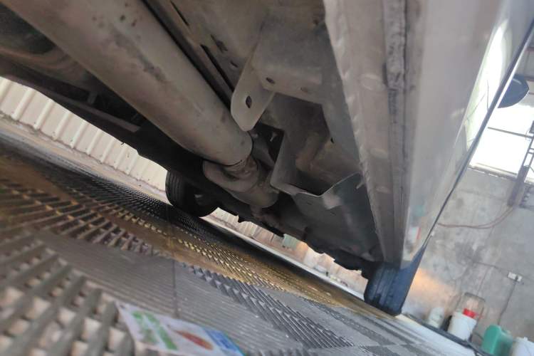 Used Buick GL8 2018 28T Luxury Model China VI Standard Right Side Sill