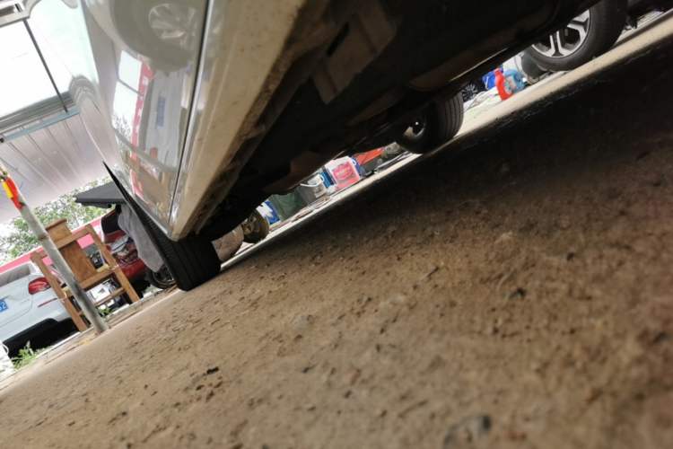 Used Buick GL8 2018 ES 28T Comfort Model China VI Standard Right Side Sill