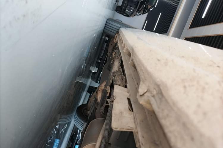 Used Buick GL8 2018 ES 28T Comfort Model China VI Standard Right Side Sill