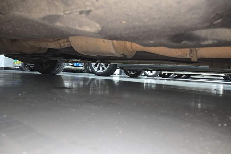 Used Buick GL8 2018 ES 28T Luxury Model China VI Standard Right Side Sill