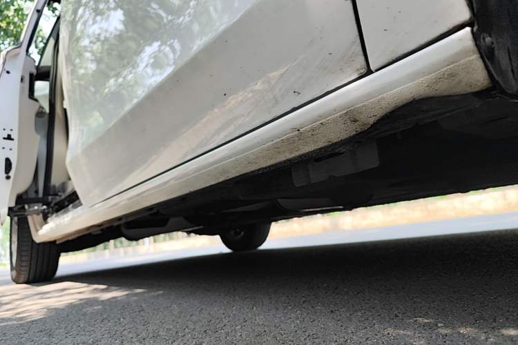 Used Buick GL8 2018 ES 28T Comfort Model China VI Standard Right Side Sill