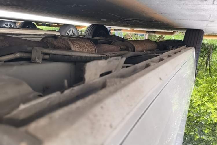Used Buick GL8 2018 ES 28T Luxury Model China VI Standard Right Side Sill