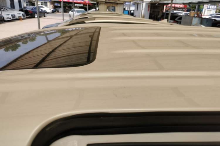 Used Buick GL8 2018 ES 28T Comfort Model China VI Standard Roof