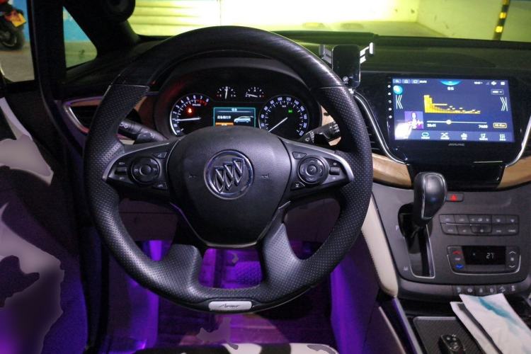 Used Buick GL8 2018 ES 28T Comfort Model China VI Standard Steering Wheel