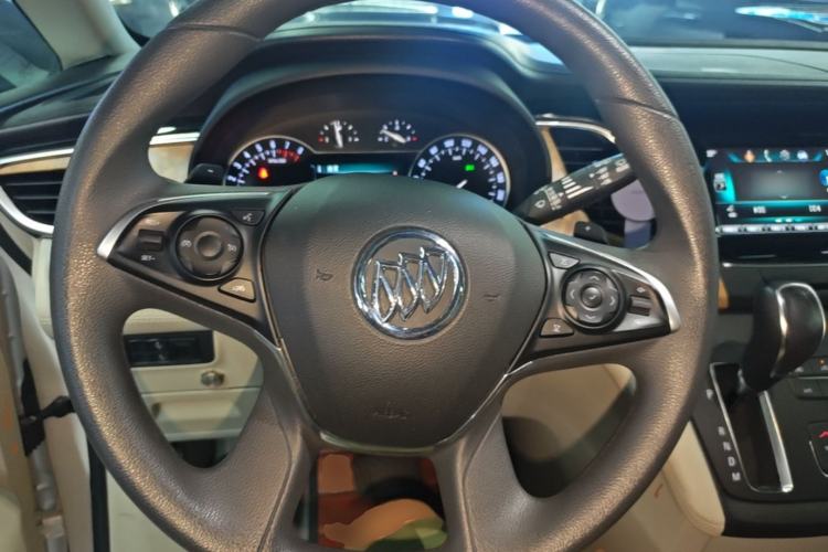 Used Buick GL8 2018 ES 28T Comfort Model China VI Standard Steering Wheel
