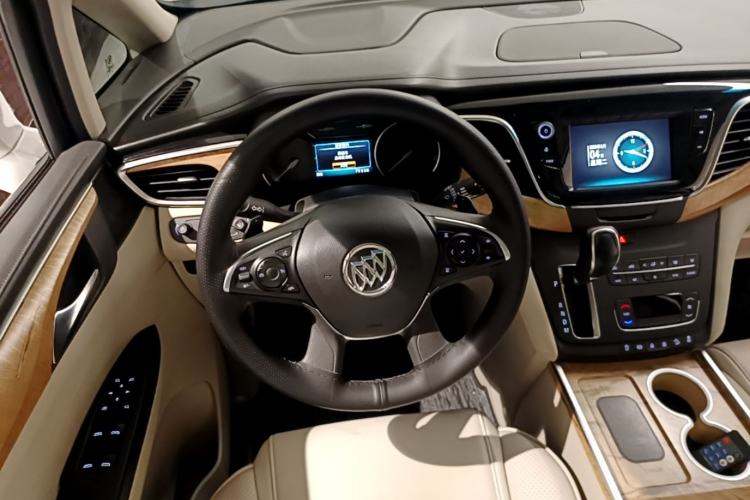 Used Buick GL8 2018 ES 28T Comfort Model China VI Standard Steering Wheel