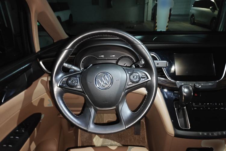 Used Buick GL8 2018 ES 28T Luxury Model China VI Standard Steering Wheel