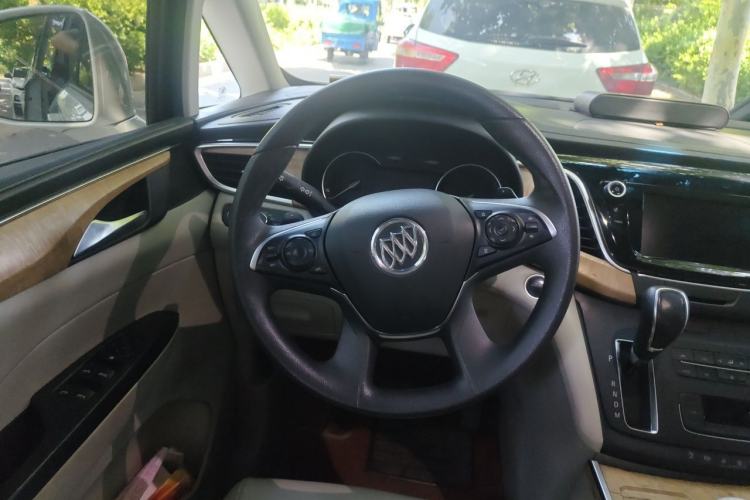 Used Buick GL8 2018 ES 28T Comfort Model China VI Standard Steering Wheel