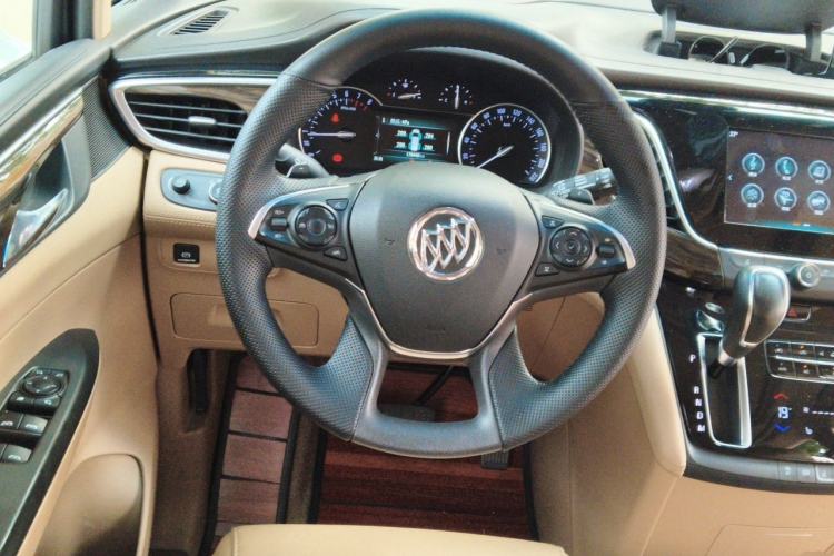Used Buick GL8 2018 ES 28T Luxury Model China VI Standard Steering Wheel
