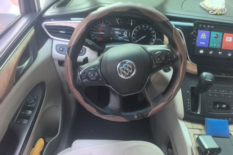 Used Buick GL8 2018 ES 28T Comfort Model China VI Standard Steering Wheel