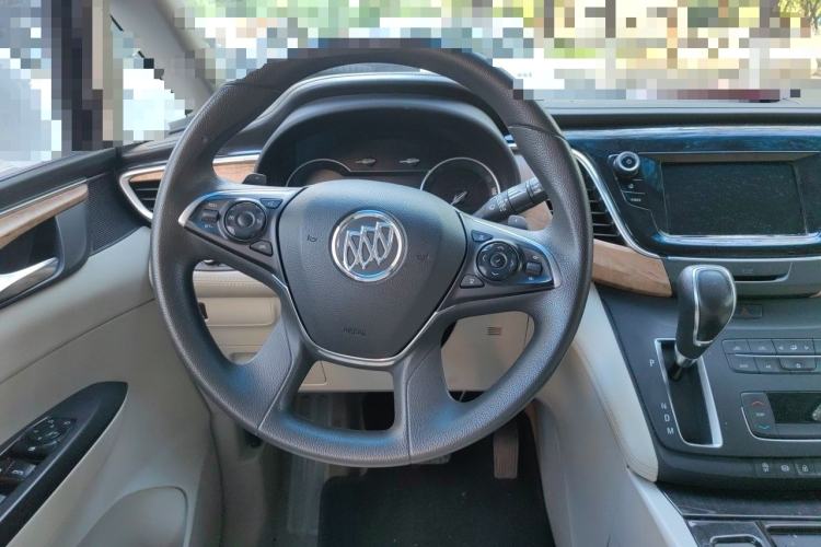 Used Buick GL8 2018 ES 28T Comfort Model China VI Standard Steering Wheel