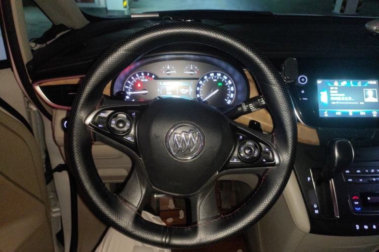 Used Buick GL8 2018 ES 28T Comfort Model China VI Standard Steering Wheel
