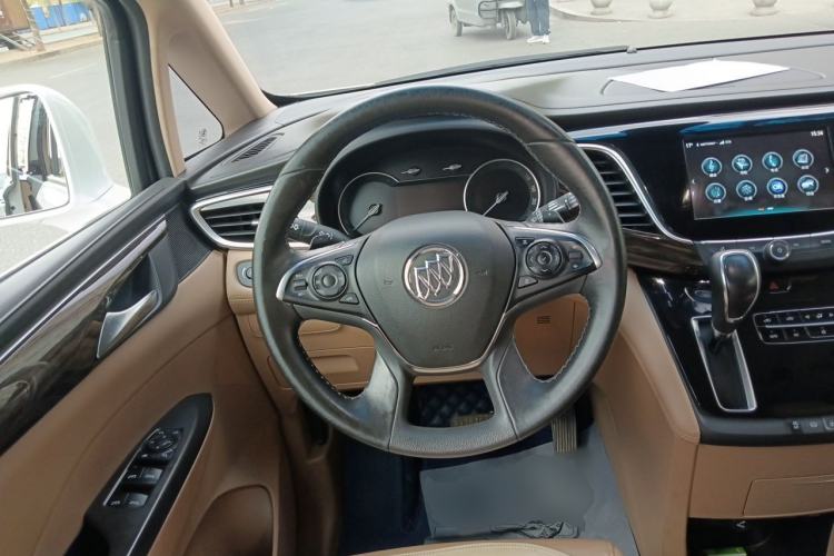 Used Buick GL8 2018 ES 28T Luxury Model China VI Standard Steering Wheel