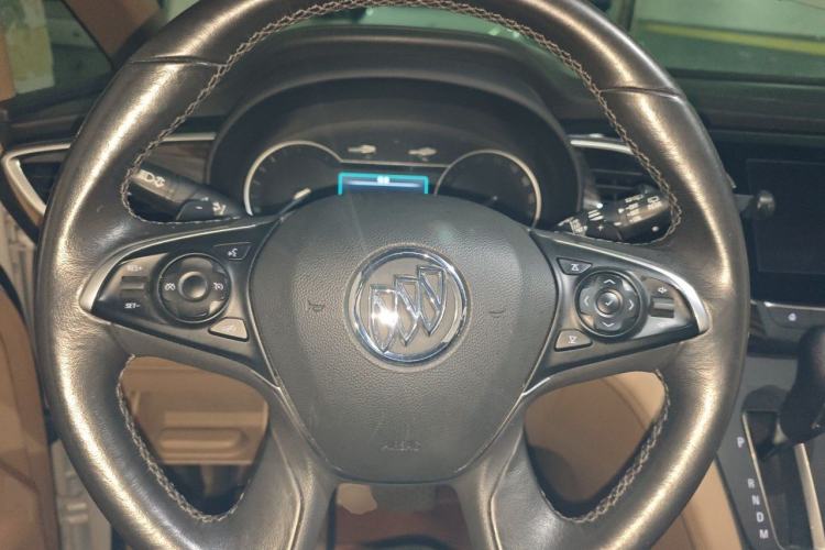Used Buick GL8 2018 ES 28T Premium Model China VI Standard Steering Wheel