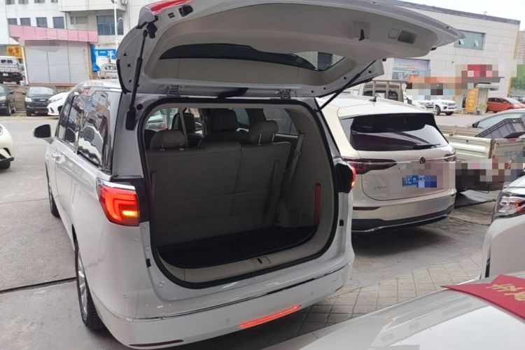 Used Buick GL8 2018 ES 28T Comfort Model China VI Standard Trunk