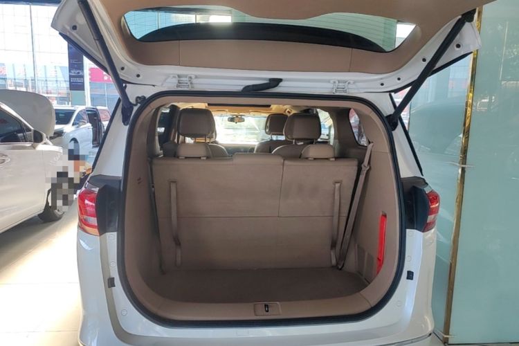 Used Buick GL8 2018 ES 28T Luxury Model China VI Standard Trunk