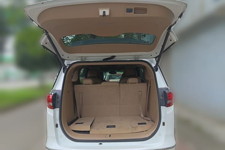 Used Buick GL8 2018 ES 28T Flagship Model China VI Standard Trunk