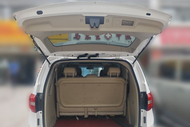 Used Buick GL8 2018 28T Luxury Model China VI Standard Trunk