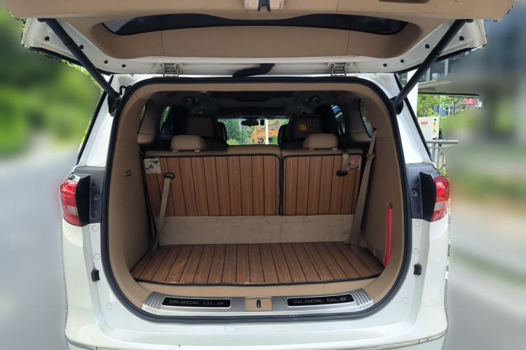 Used Buick GL8 2018 ES 28T Luxury Model China VI Standard Trunk
