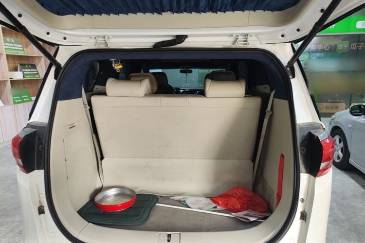 Used Buick GL8 2018 ES 28T Comfort Model China VI Standard Trunk