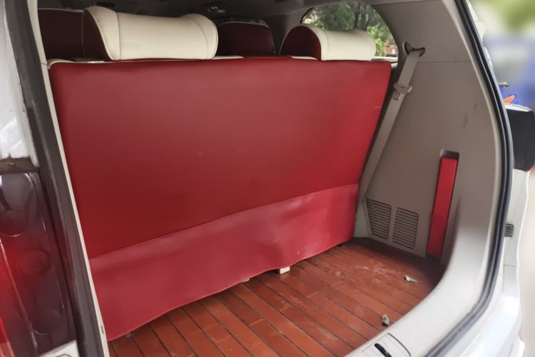 Used Buick GL8 2018 ES 28T Comfort Model China VI Standard Trunk