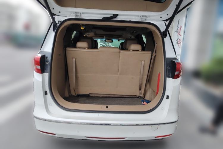 Used Buick GL8 2018 ES 28T Luxury Model China VI Standard Trunk