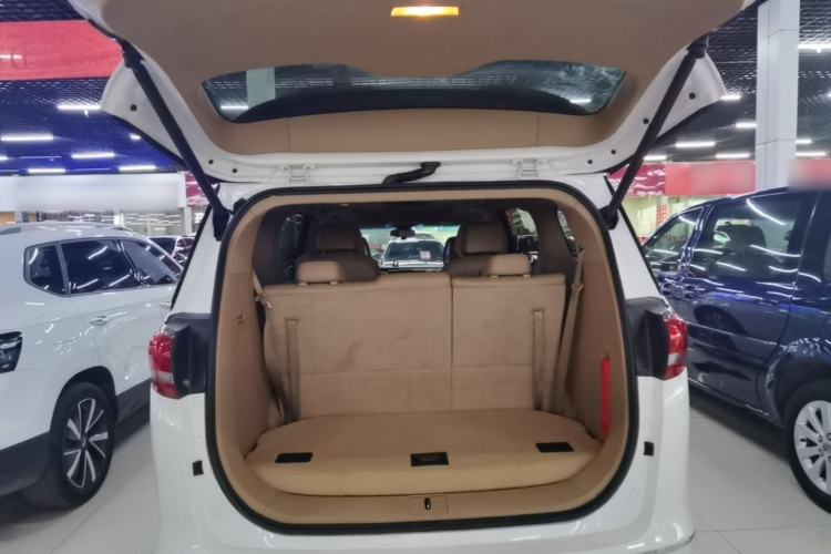 Used Buick GL8 2018 ES 28T Luxury Model China VI Standard Trunk