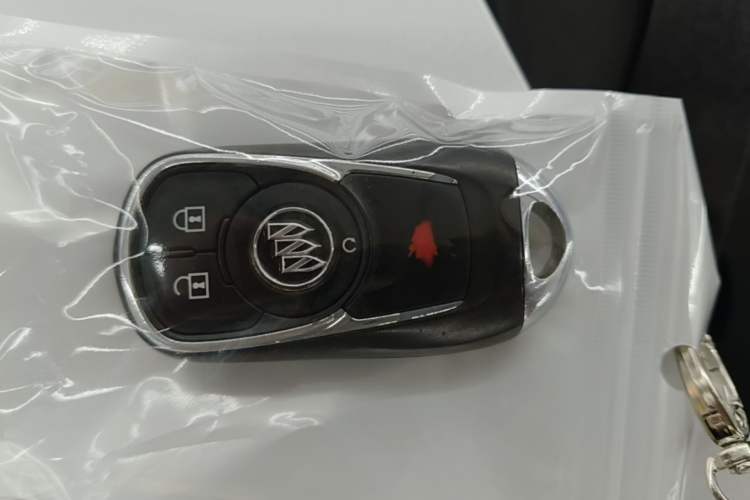 Used Buick GL8 2018 ES 28T Comfort Model China VI Standard Vehicle Key