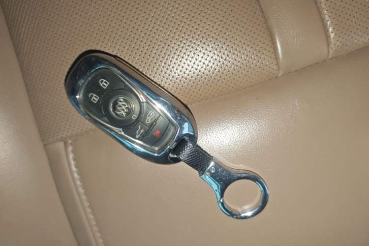 Used Buick GL8 2018 ES 28T Flagship Model China VI Standard Vehicle Key