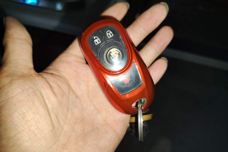 Used Buick GL8 2018 ES 28T Comfort Model China VI Standard Vehicle Key