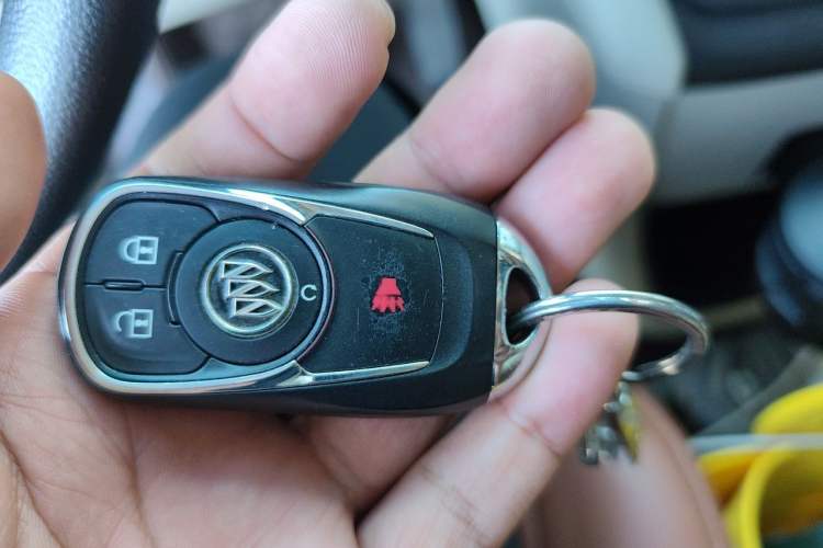 Used Buick GL8 2018 ES 28T Comfort Model China VI Standard Vehicle Key