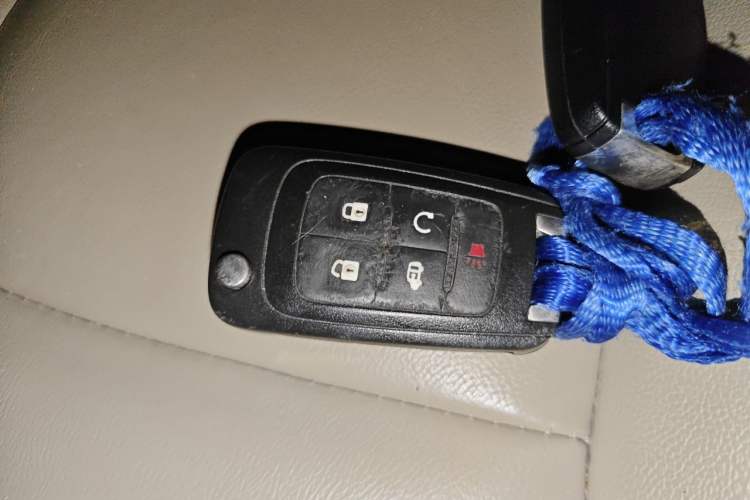 Used Buick GL8 2018 28T Luxury Model China VI Standard Vehicle Key
