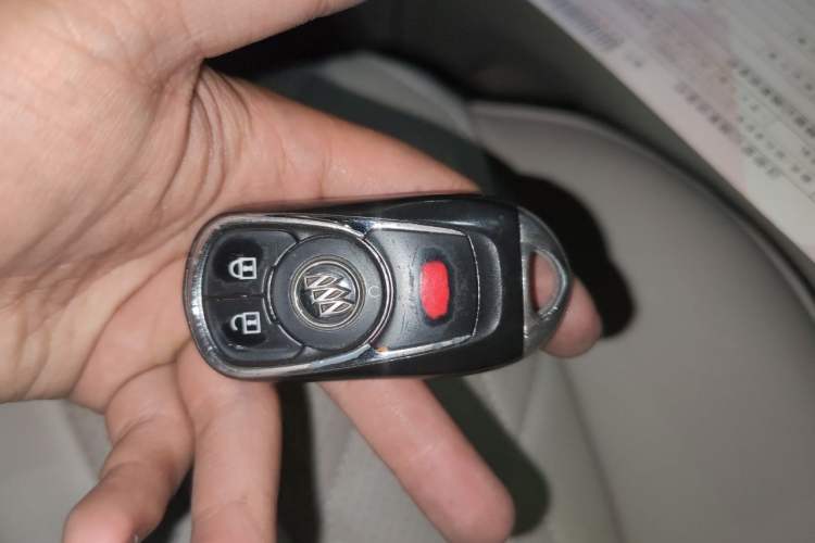 Used Buick GL8 2018 ES 28T Comfort Model China VI Standard Vehicle Key