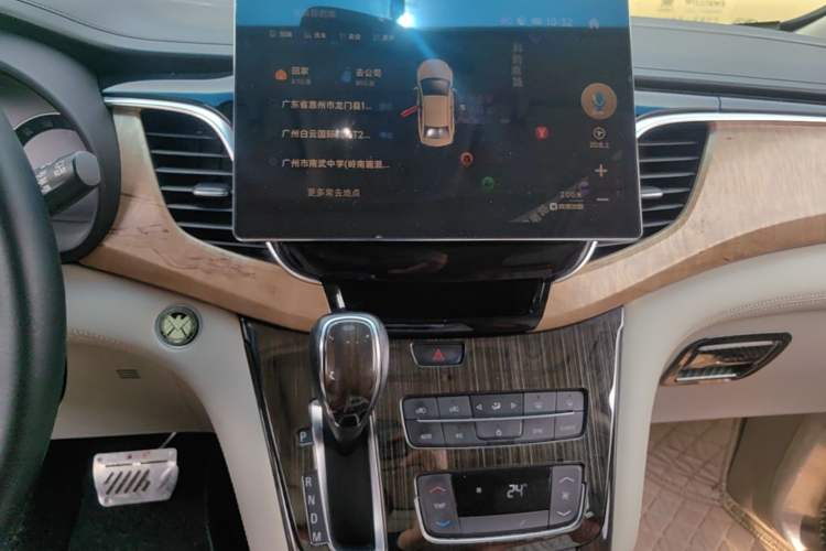Used Buick GL8 2018 ES 28T Comfort Model China VI Standard Audio And AC Panel