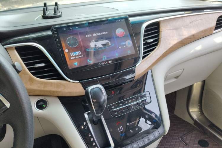 Used Buick GL8 2018 ES 28T Comfort Model China VI Standard Audio And AC Panel