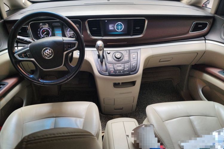 Used Buick GL8 2018 28T Luxury Model China VI Standard Center Console