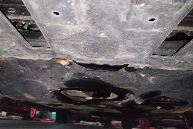 Used Buick GL8 2018 ES 28T Comfort Model China VI Standard Chassis Front