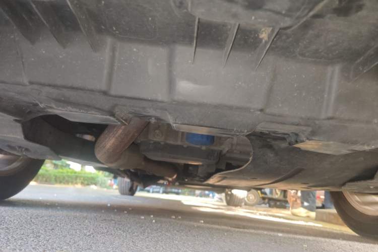 Used Buick GL8 2018 28T Prestige Version China VI Standard Chassis Front