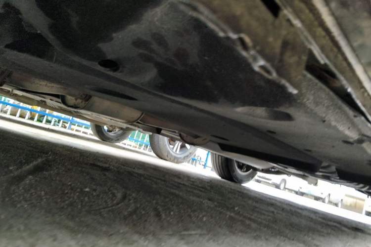 Used Buick GL8 2018 ES 28T Flagship Model China VI Standard Chassis Front Left