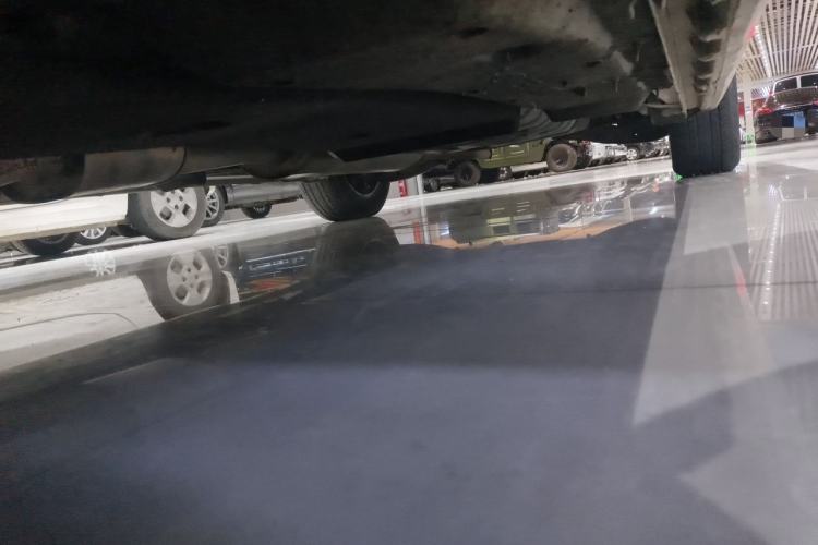 Used Buick GL8 2018 ES 28T Luxury Model China VI Standard Chassis Front Left