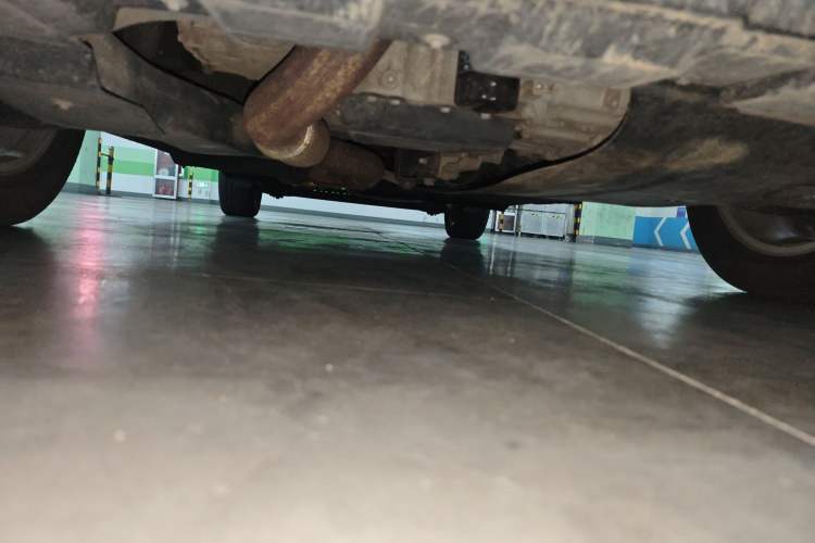 Used Buick GL8 2018 28T Luxury Model China VI Standard Chassis Front