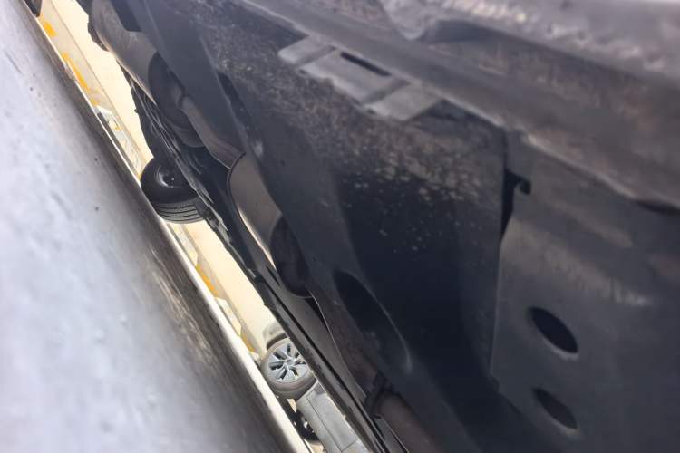 Used Buick GL8 2018 ES 28T Flagship Model China VI Standard Chassis Front Right
