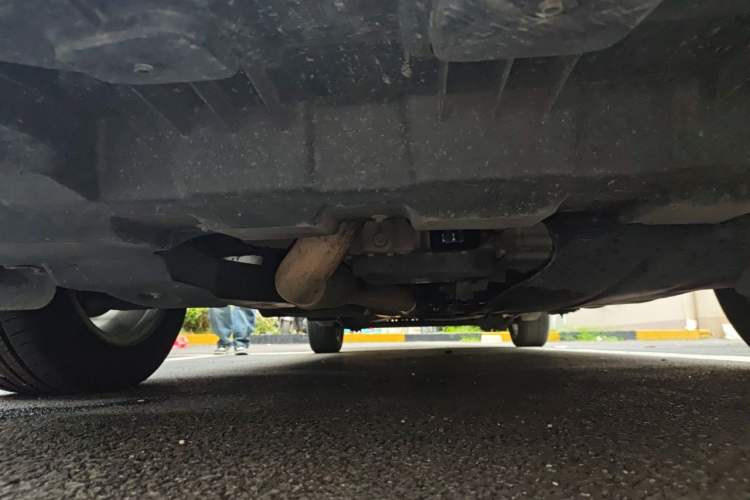 Used Buick GL8 2018 28T Comfort Model China VI Standard Chassis Front