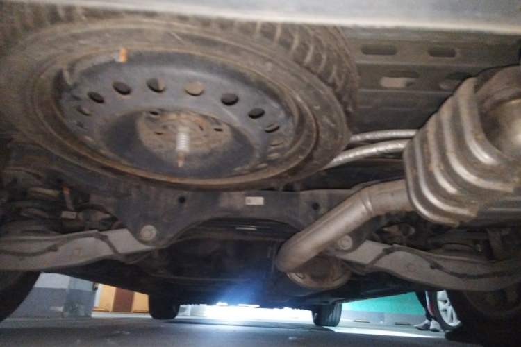 Used Buick GL8 2018 ES 28T Comfort Model China VI Standard Chassis Rear