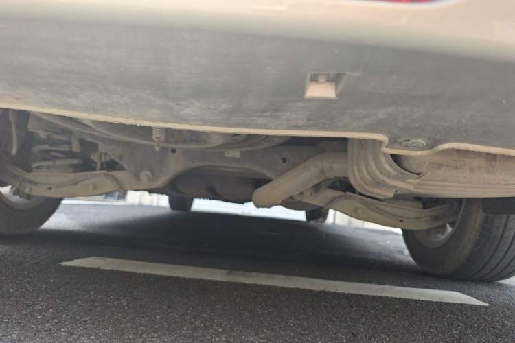 Used Buick GL8 2018 ES 28T Comfort Model China VI Standard Chassis Rear