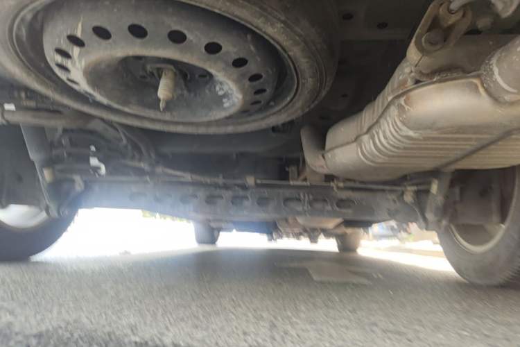 Used Buick GL8 2018 28T Luxury Model China VI Standard Chassis Rear