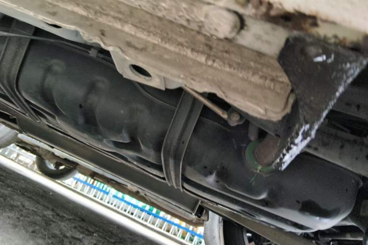 Used Buick GL8 2018 ES 28T Flagship Model China VI Standard Chassis Rear Left